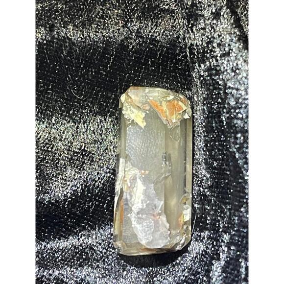 3.  Inclusion Quartz - Picture 2 of 4